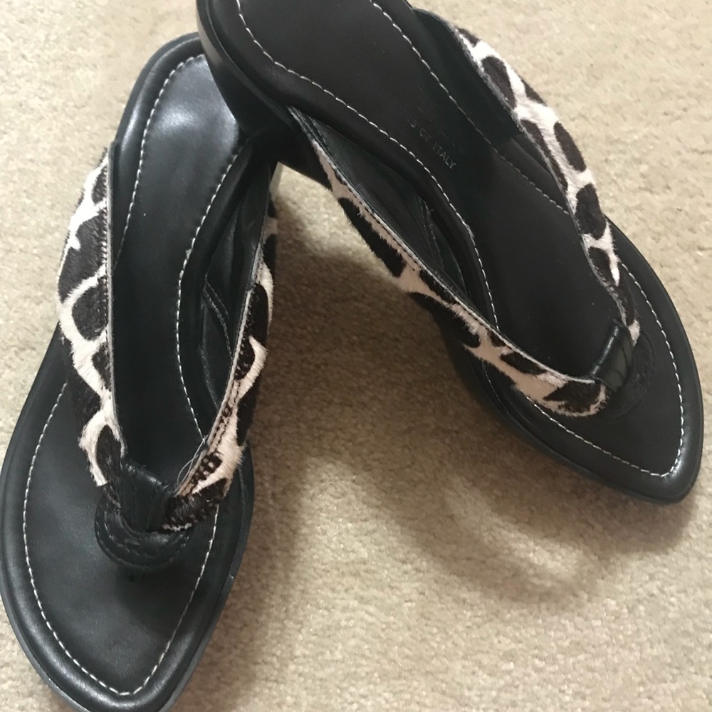 CUTE DONALD PLINER PEACE SANDALS